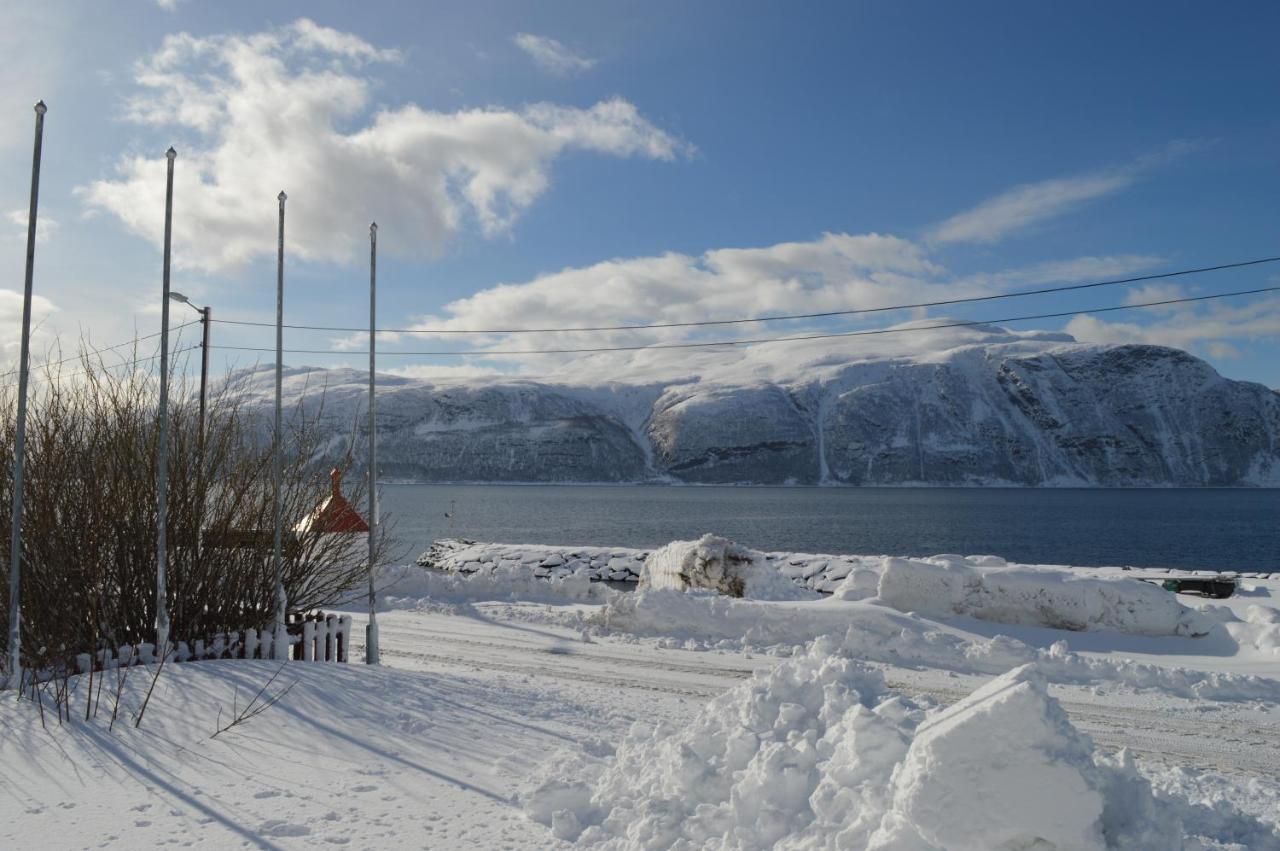 Olderdalen Lyngenfjord, Froyas Husヴィラ エクステリア 写真